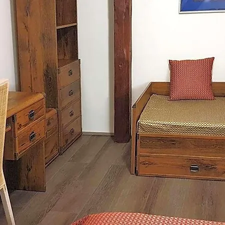 Отель Bunkr Karlstejn - Modry Dum 4*