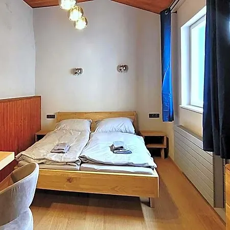 Bunkr Karlstejn - Modry Dum Отель 4*